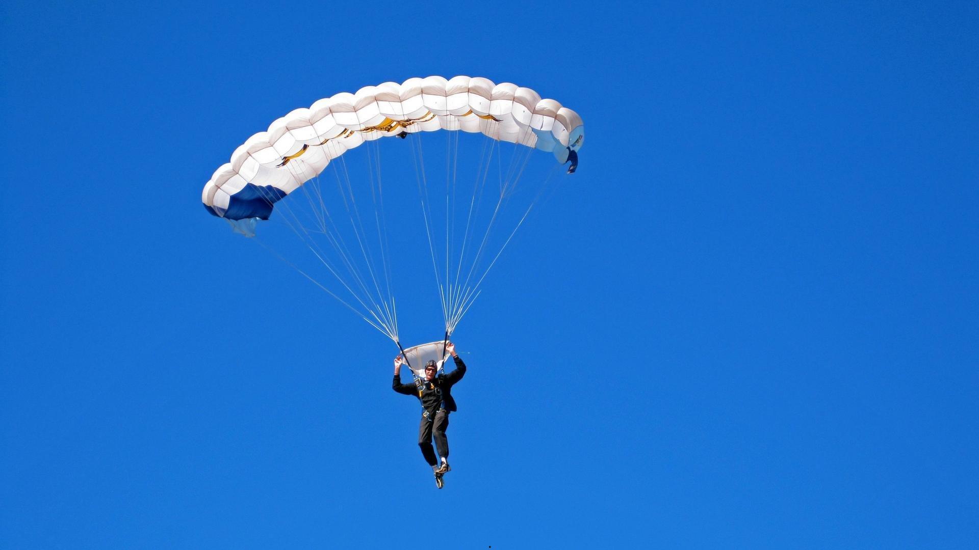 深圳新鹏城主帅塔托,中国球员能踢传控 城市集团全方位支持我们